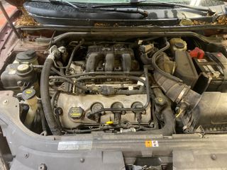 2009 Mercury Sable Premier - Engine Compartment Image